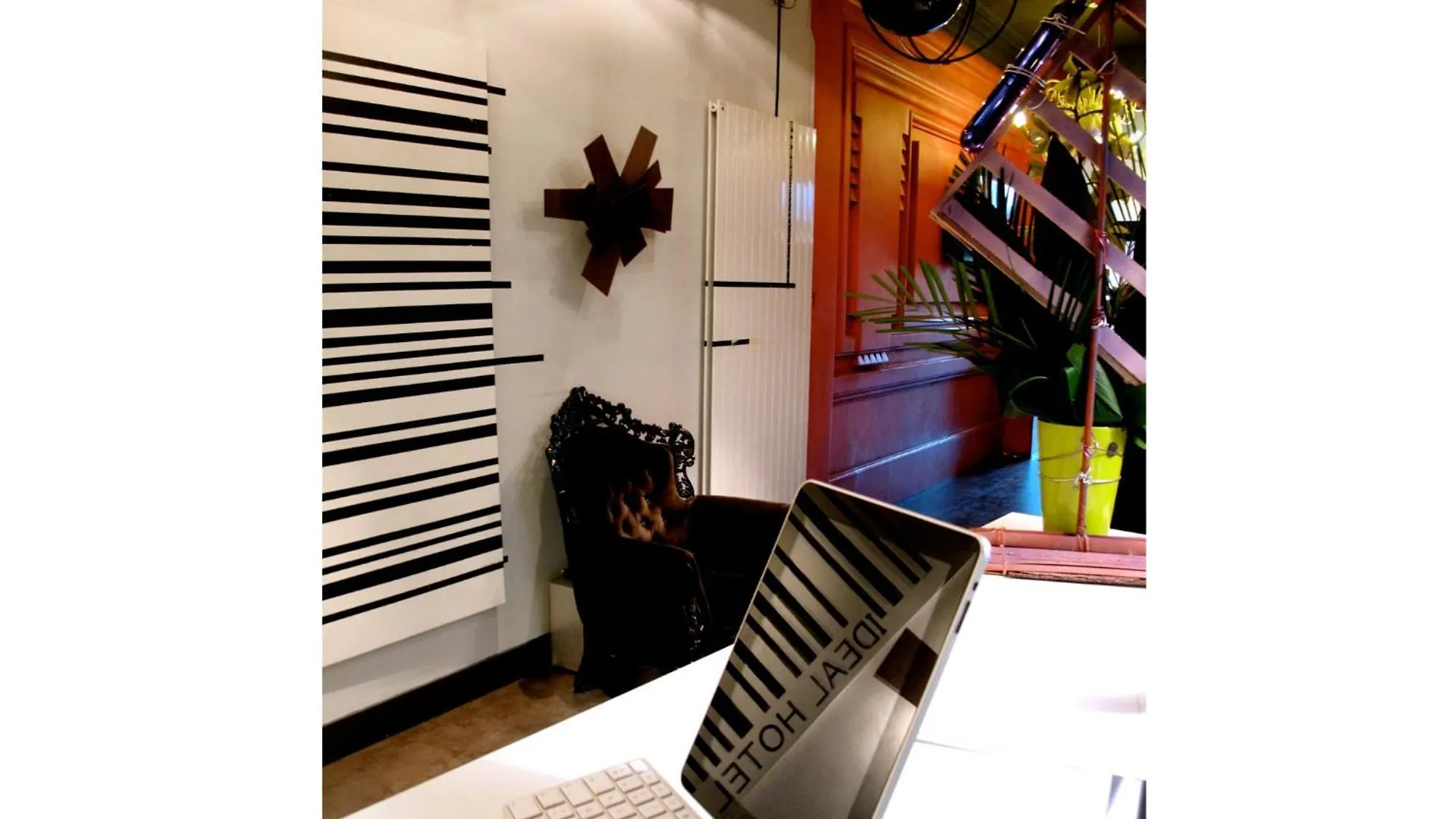 Idéal Hôtel Design París