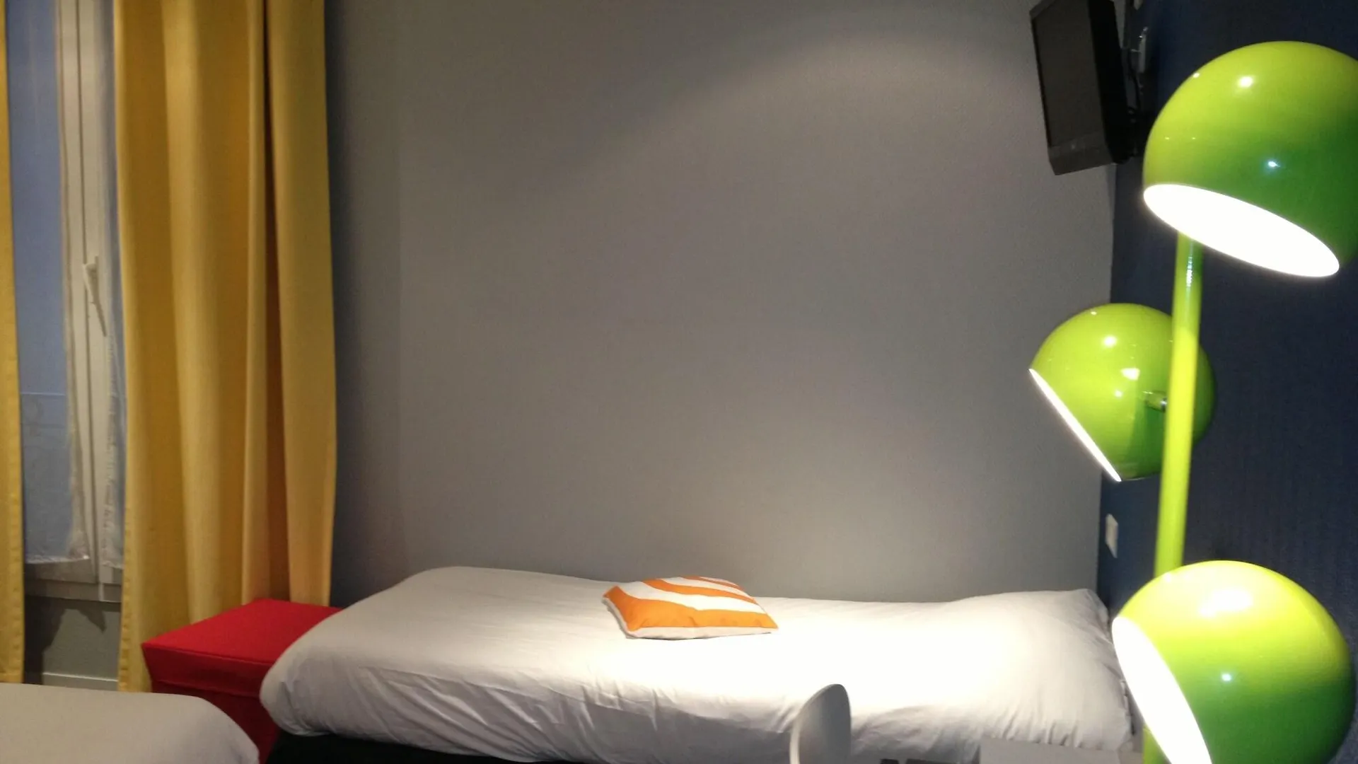Ideal Hotel Design Paris