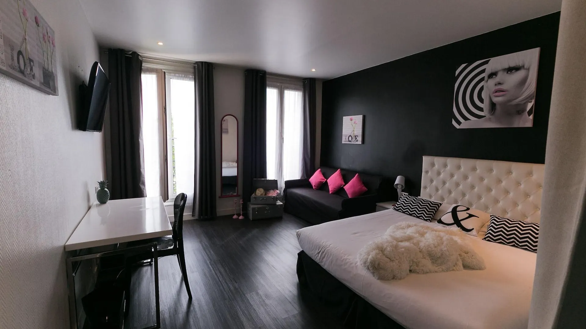 Ideal Hotel Design Paris