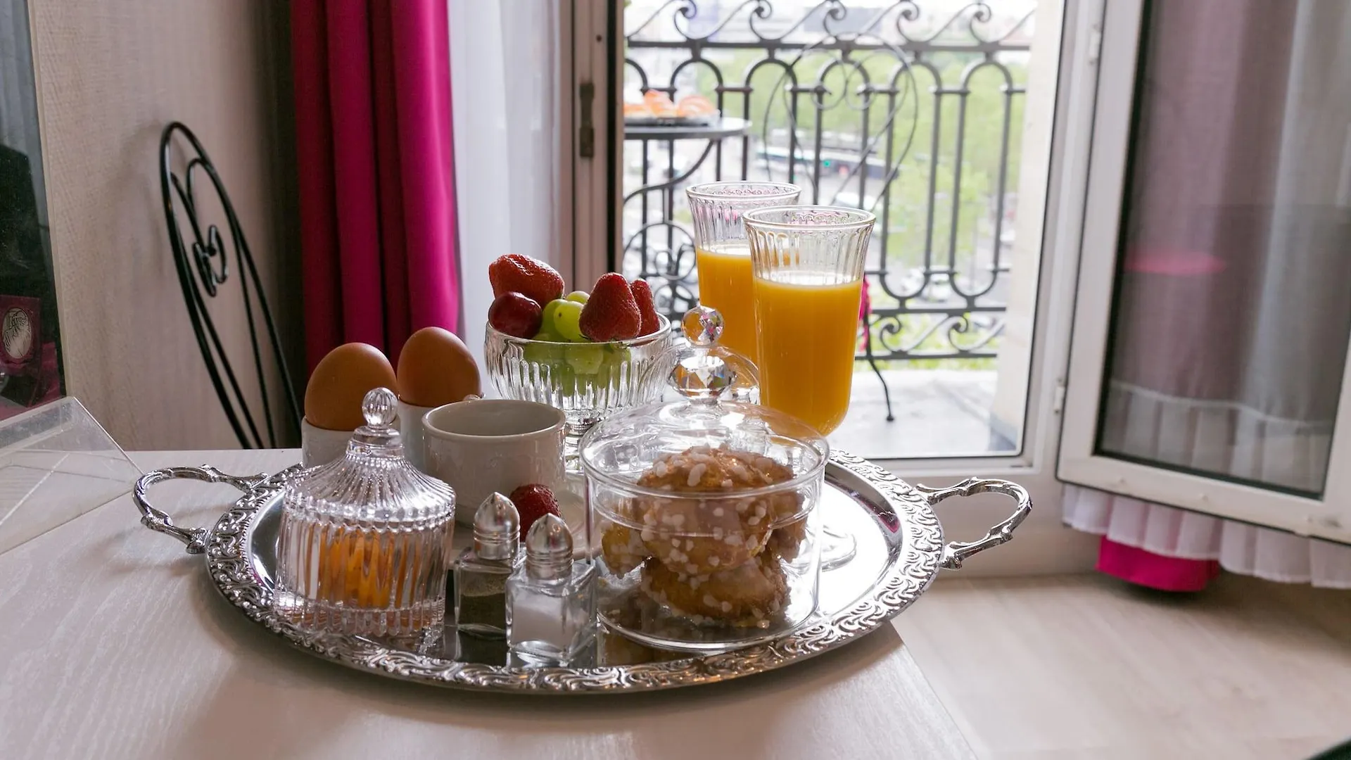 Ideal Hotel Design Paris