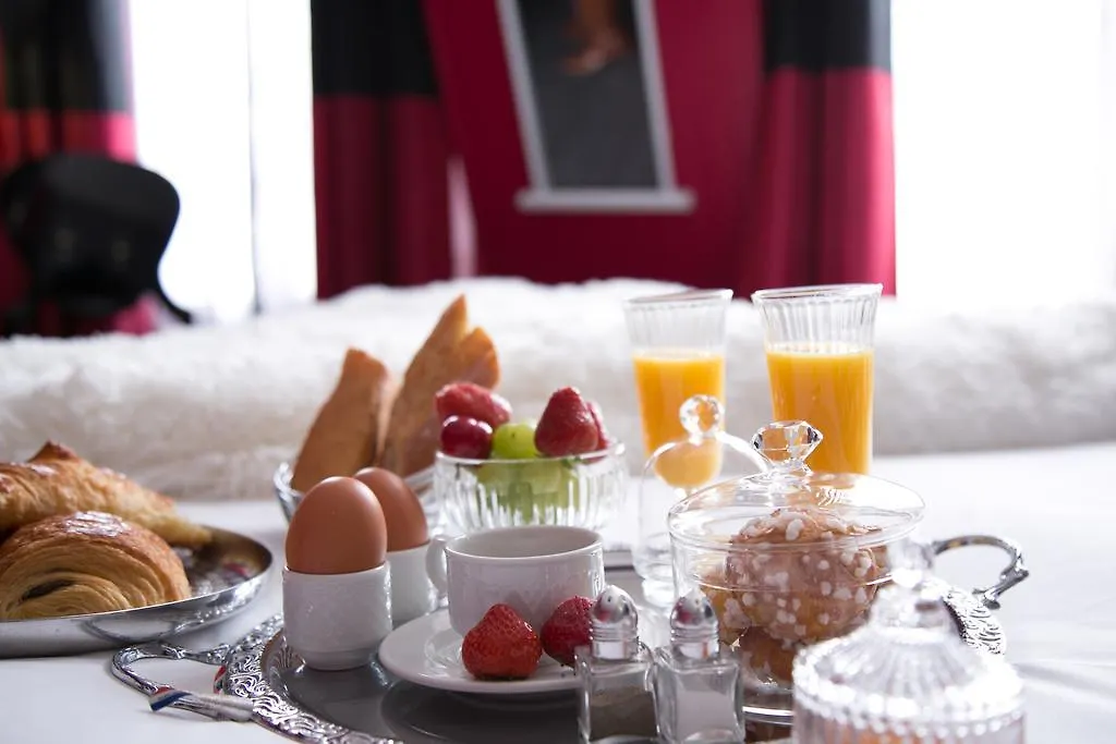 Ideal Hotel Design Paris